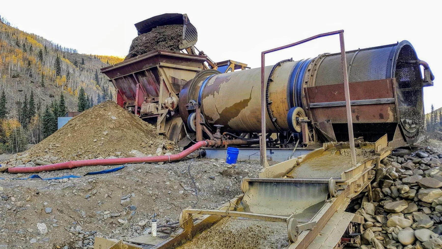Operating placer wash plant and sluice system